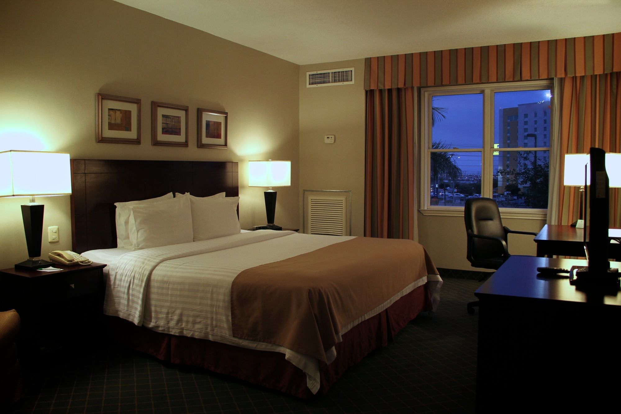 Holiday Inn Reynosa Industrial Poniente By Ihg Eksteriør bilde
